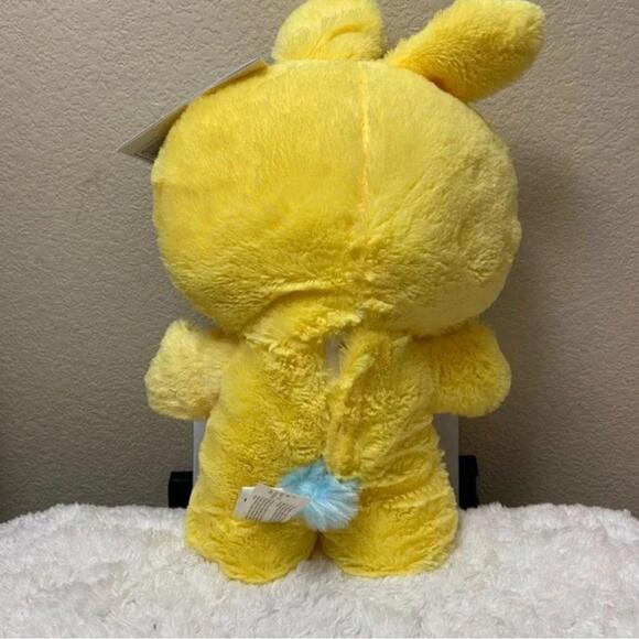 Hello Kitty Side Stepper Animated Easter Plush - Picture 2 of 2